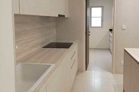 bathroom and kitchen of NOBLE TERRA RAMA 9 – EKAMAI