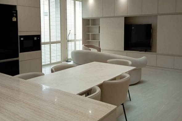 kitchen of NOBLE TERRA RAMA 9 – EKAMAI