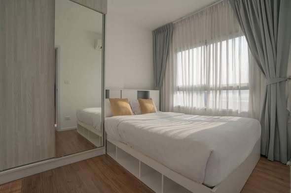 bedroom of Notting Hill Sukhumvit 105