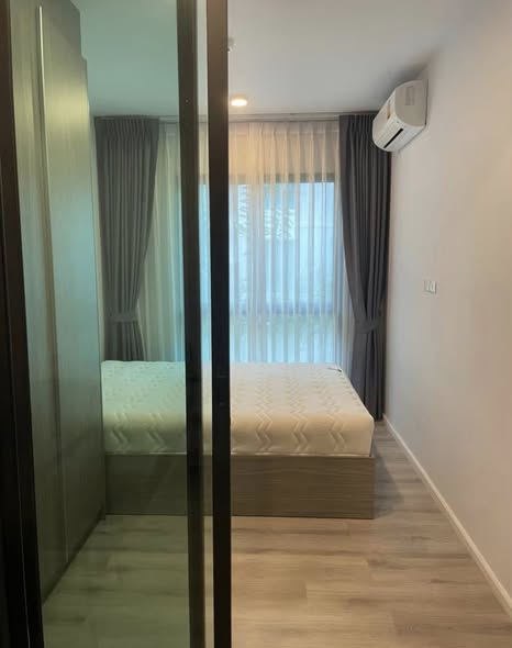 bedroom and room interior of Notting Hill Sukhumvit 105
