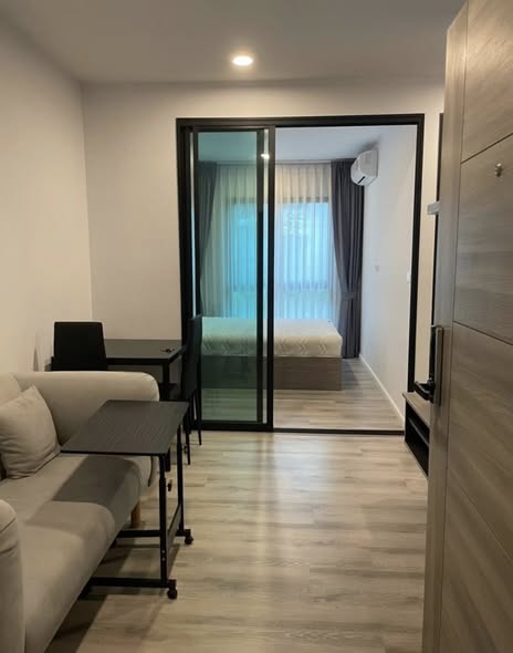 bedroom and room interior of Notting Hill Sukhumvit 105
