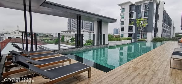 pool of Notting Hill Sukhumvit 105