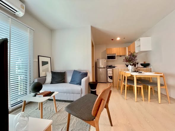 living room of Nue Connex Don Mueang