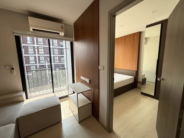 bedroom of Nue Cross Khu Khot Station (นิว ครอส คูคต สเตชัน)