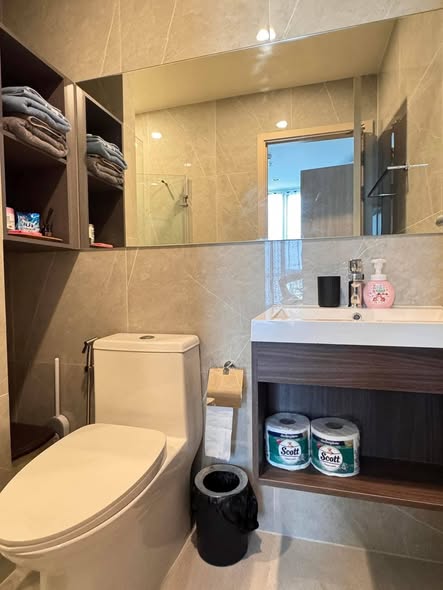 bathroom of Nue District R9