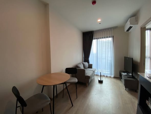 bedroom and living room of Nue District R9