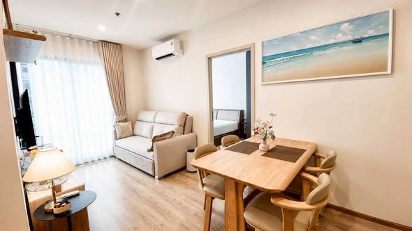 living room and bedroom of Nue District R9