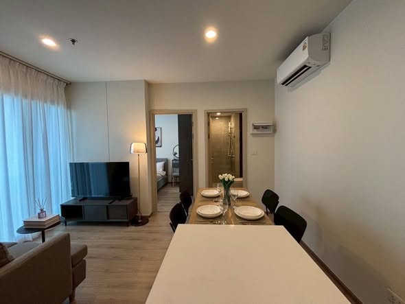 living room and room interior of Nue District R9