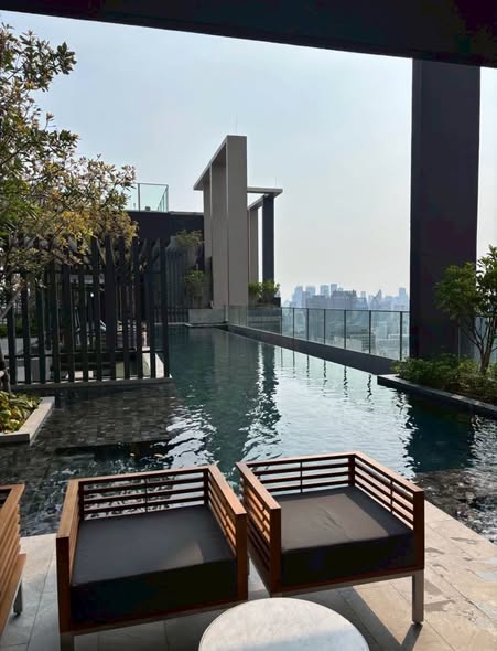 pool of Nue District R9