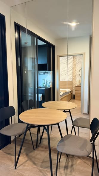 room interior of Nue District R9