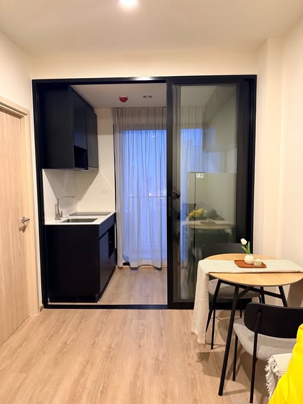 room interior of Nue District R9