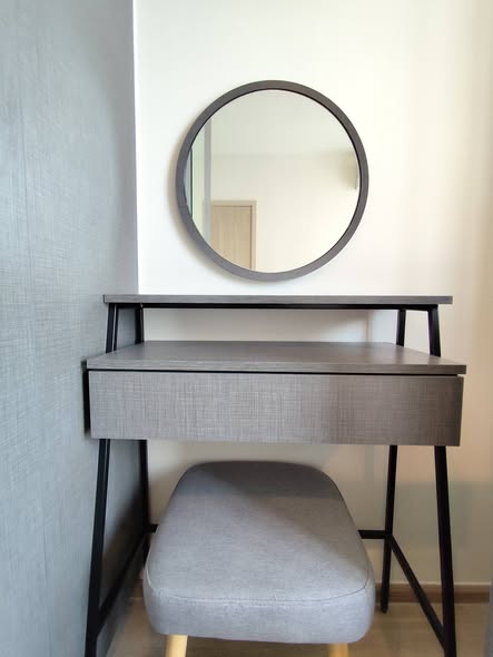 room interior and bathroom of Nue District R9