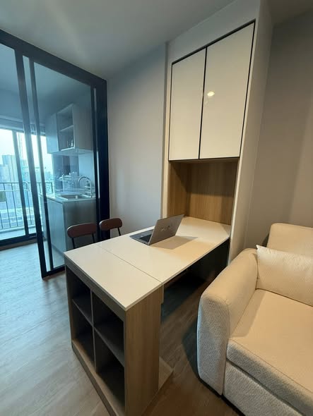 room interior of Nue Evo Ari