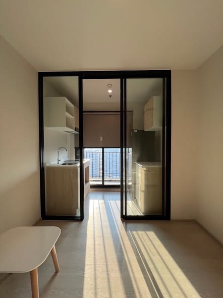 room interior of NUE Noble Ngamwongwan (นิว โนเบิล งามวงศ์วาน)