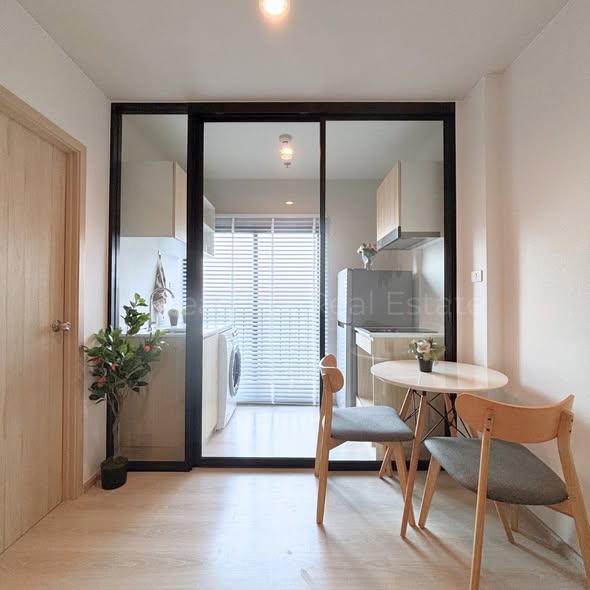 room interior of NUE Noble Ngamwongwan (นิว โนเบิล งามวงศ์วาน)