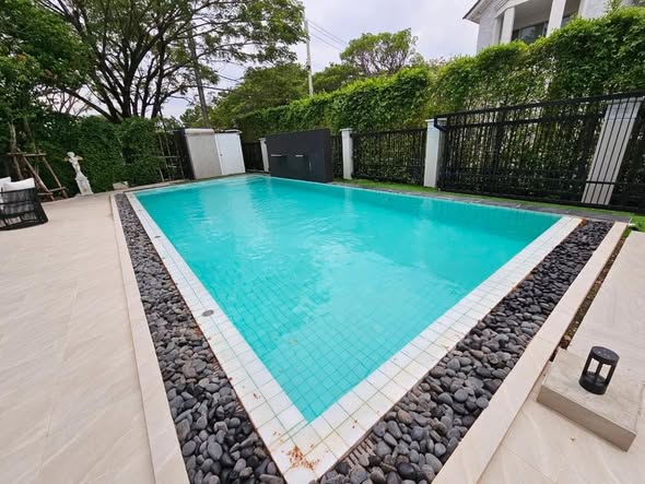 pool of Number3 Poolvilla Bangkok