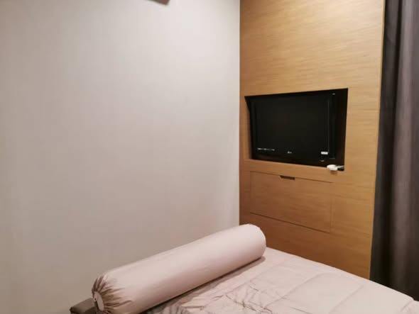bedroom and room interior of Nusasiri Grand Condo