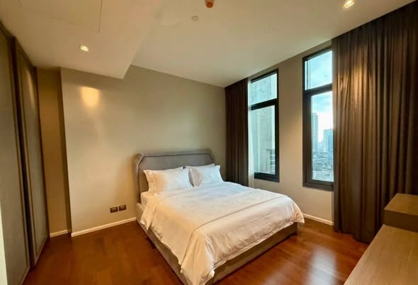 bedroom and room interior of Nusasiri Grand Condo