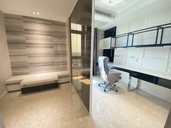 room interior of Nusasiri Grand Condo