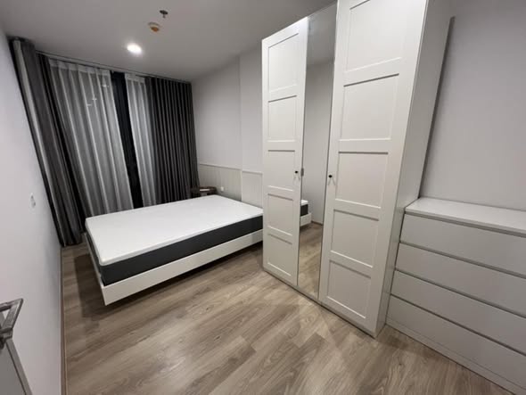 bedroom and room interior of Oka Haus