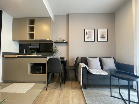 living room of Oka Haus