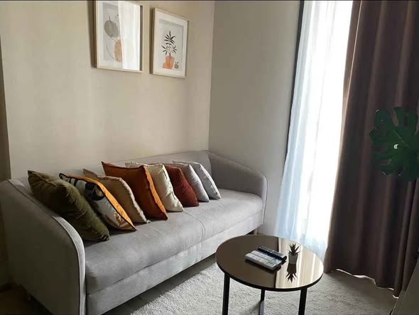 living room and bedroom of Oka Haus