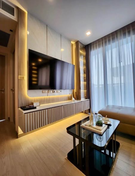 bedroom and living room and bathroom of One9Five Asoke – Rama 9