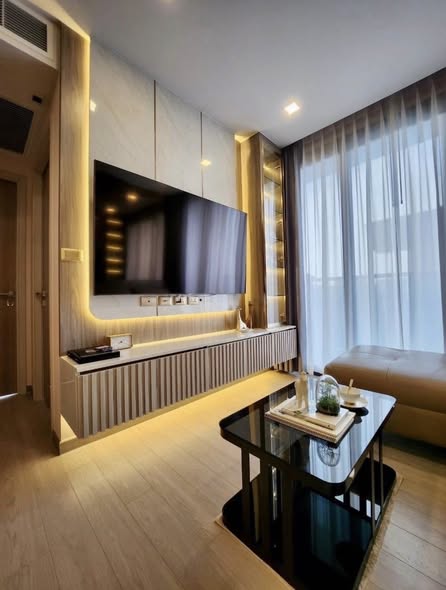 living room and bedroom and bathroom of One9Five Asoke – Rama 9
