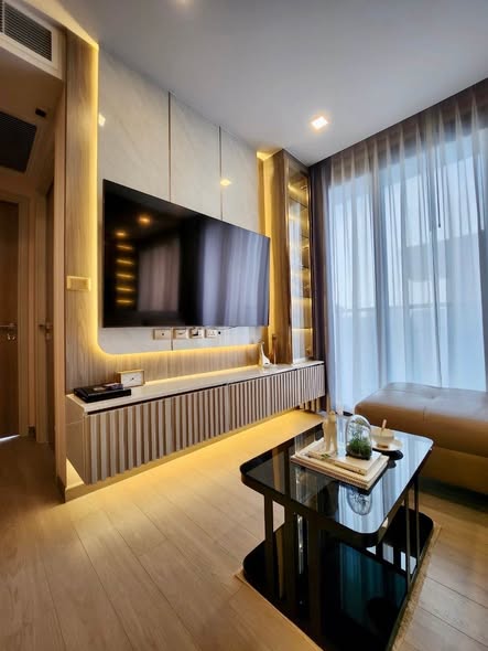 living room and bedroom and bathroom of One9Five Asoke – Rama 9