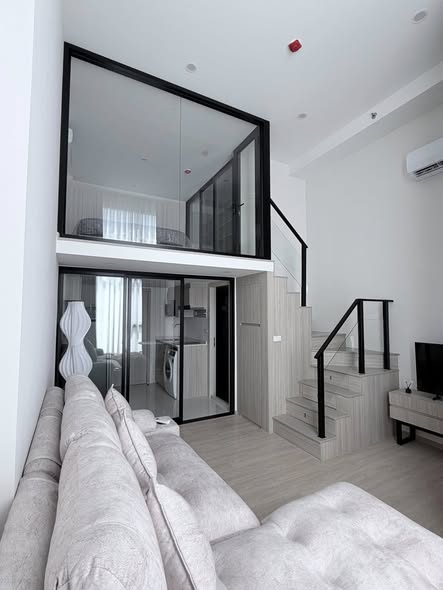 living room and room interior of Origin Plug & Play Sai Luat Station (Sale Gallery)