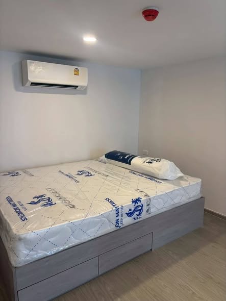 bedroom of Origin Plug&Play Ramkhamhaeng Triple Station