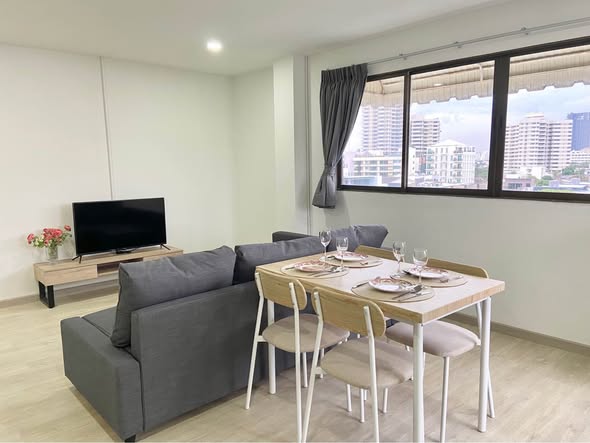 Pacific apartment S36