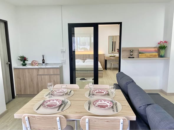 room interior of Pacific apartment S36