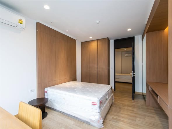bedroom of Park Court Sukhumvit 77