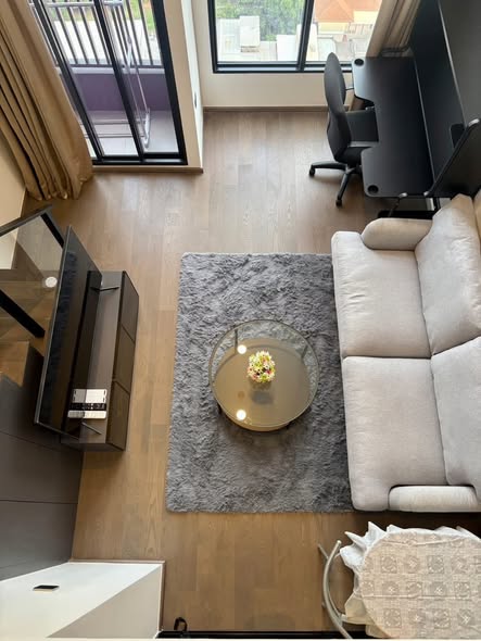 living room of Park Origin Chula-Sam Yan