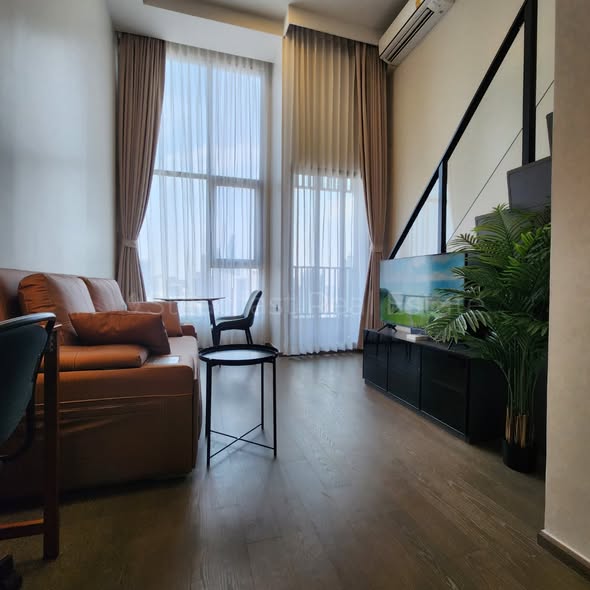 living room of Park Origin Chula-Sam Yan