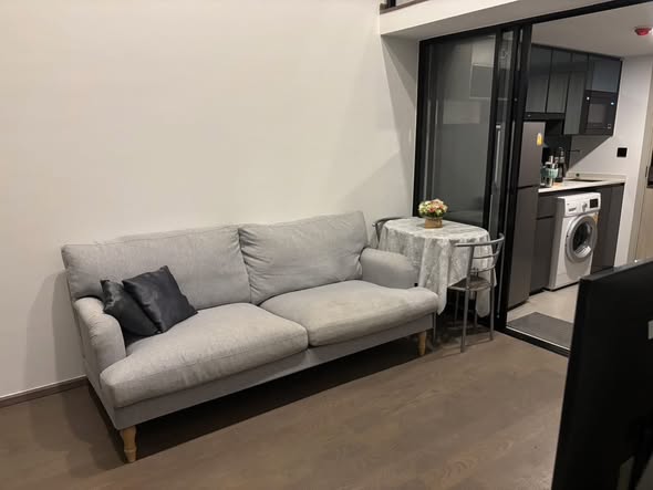 living room and room interior of Park Origin Chula-Sam Yan