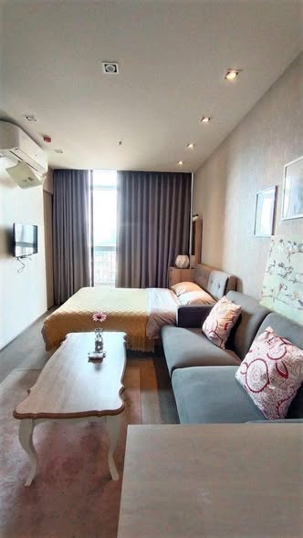 bedroom and living room of Park Origin Phrom Phong