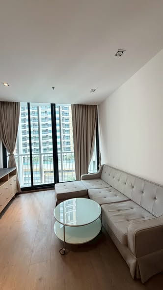 bedroom and living room of Park Origin Phrom Phong