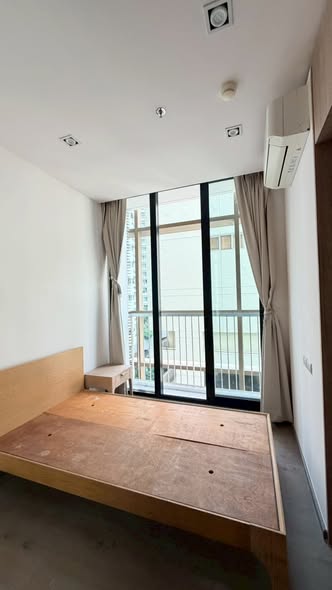 bedroom and room interior of Park Origin Phrom Phong
