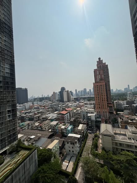 Park Origin Phrom Phong