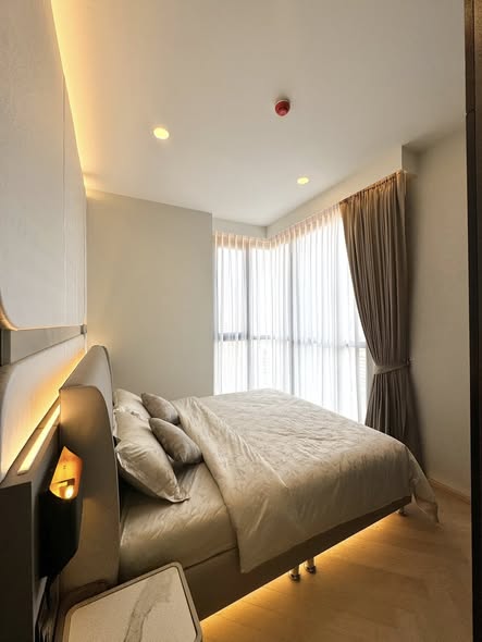 bedroom of Park​ Origin​ Thonglor