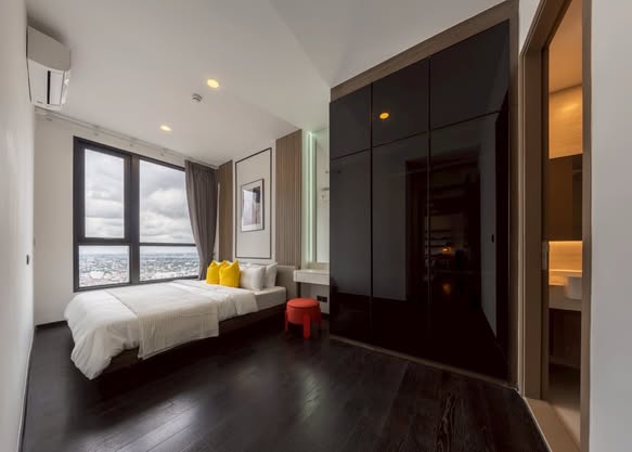 bedroom of Park​ Origin​ Thonglor