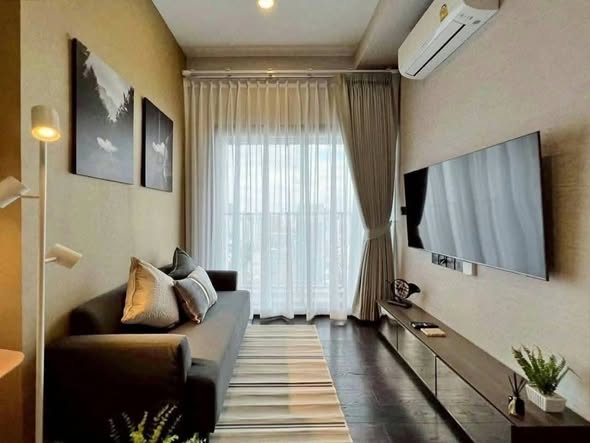 living room and bedroom of Park​ Origin​ Thonglor