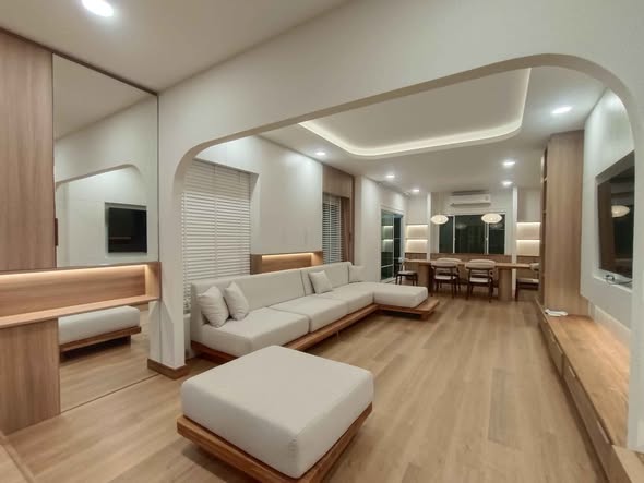 living room of Passorn Prestige Jatuchot-Watcharaphon