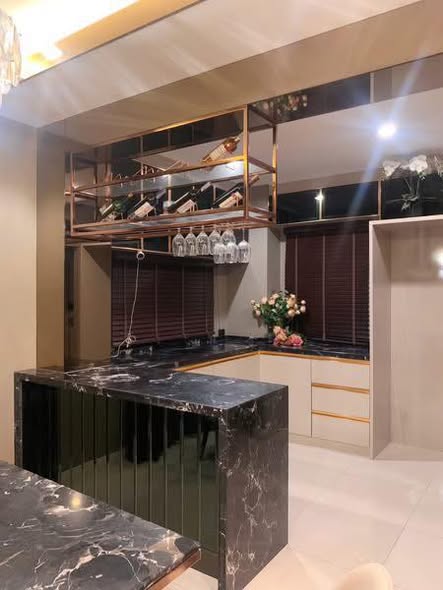 bathroom and kitchen of Passorn Wongwaen Ramindra