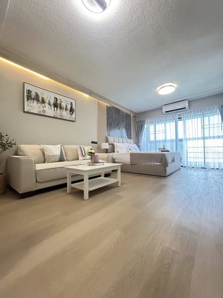 living room of Pattaya Plaza Condotel