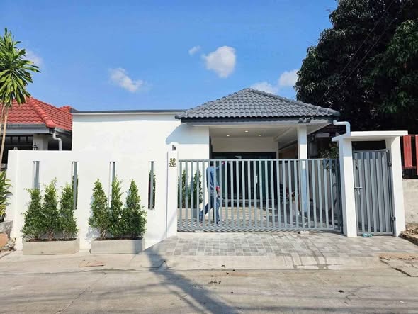 Pattaya Rungrueng Housing