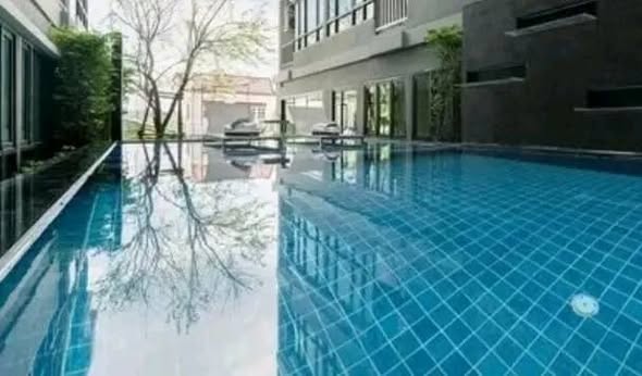 pool of Pause iD