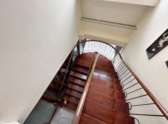 Penthouse Condominium 3
